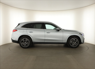 Mercedes-Benz GLC - 2025