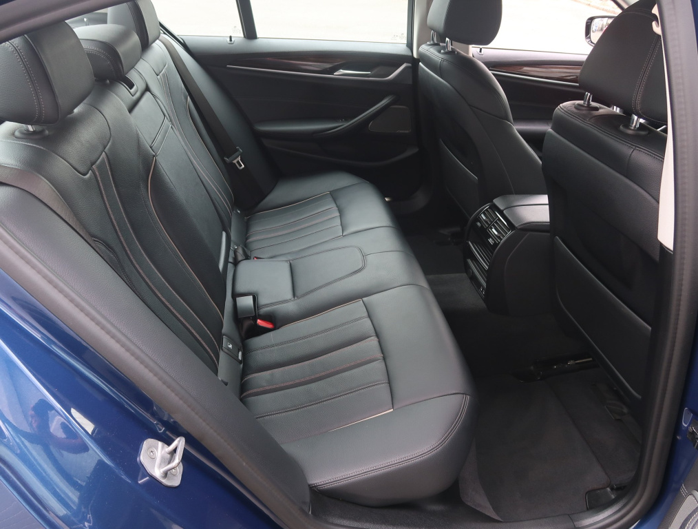 BMW 5