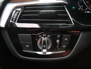 BMW 5 - 2020