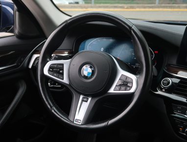 BMW 5 - 2020