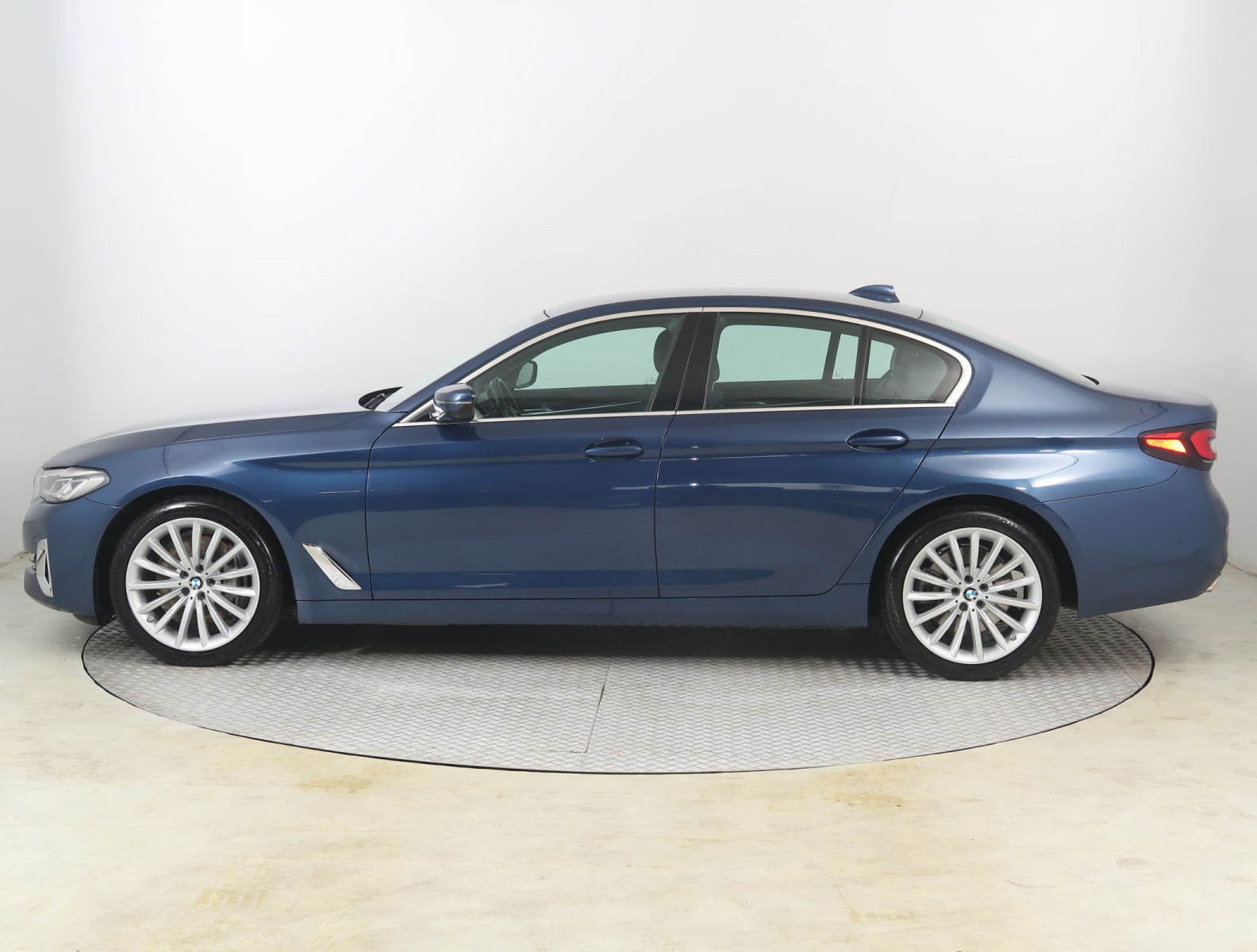 BMW 5 - 2020
