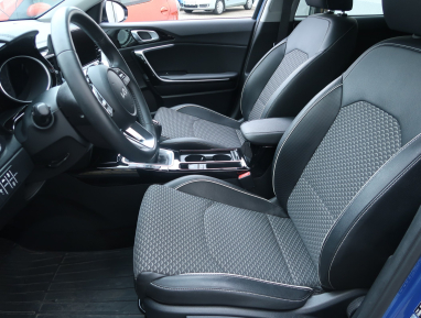Kia XCeed - 2023