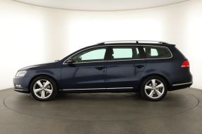 Volkswagen Passat - 2014