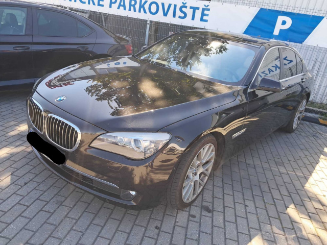 BMW 7 2010