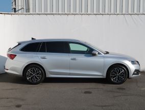 Skoda Octavia - 2023
