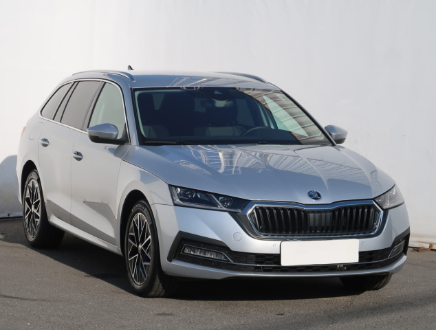 Škoda Octavia 2023