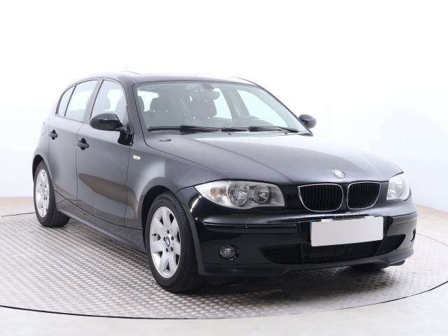 BMW 1 2005