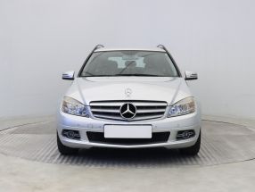Mercedes-Benz C - 2010