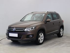 Volkswagen Tiguan - 2013