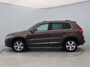 Volkswagen Tiguan - 2013