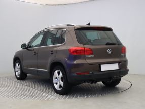 Volkswagen Tiguan - 2013