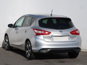 Nissan Pulsar - 2015