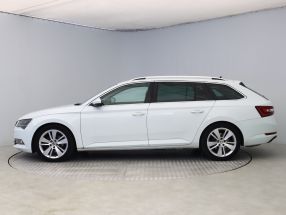 Skoda Superb - 2016