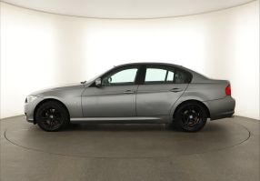 BMW 3 - 2010
