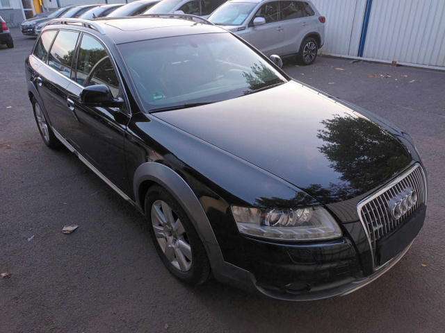 Audi A6 Allroad 2011
