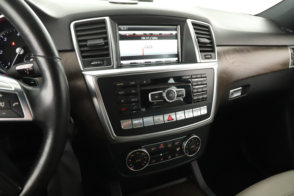 Mercedes-Benz ML