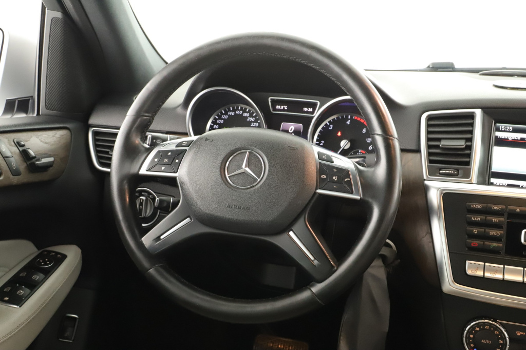 Mercedes-Benz ML