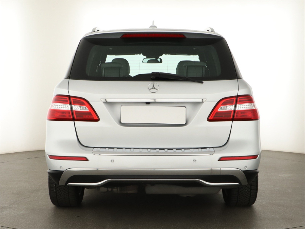 Mercedes-Benz ML