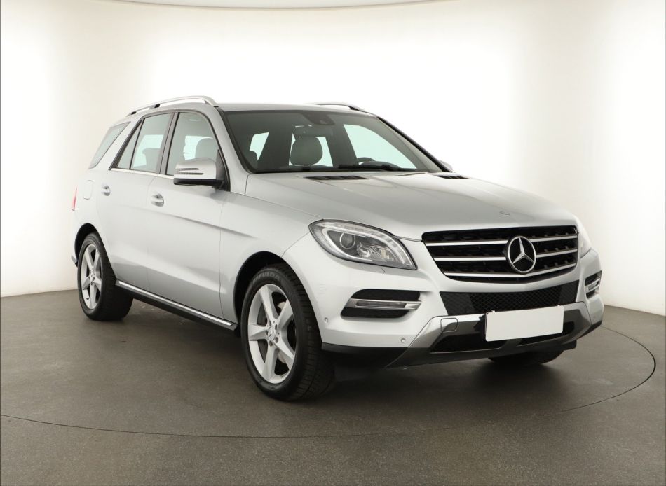 Mercedes-Benz ML - 2014