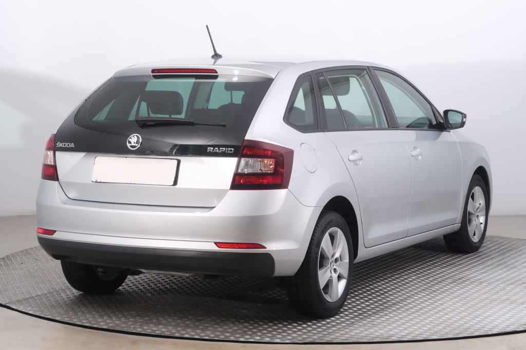Škoda Rapid Spaceback