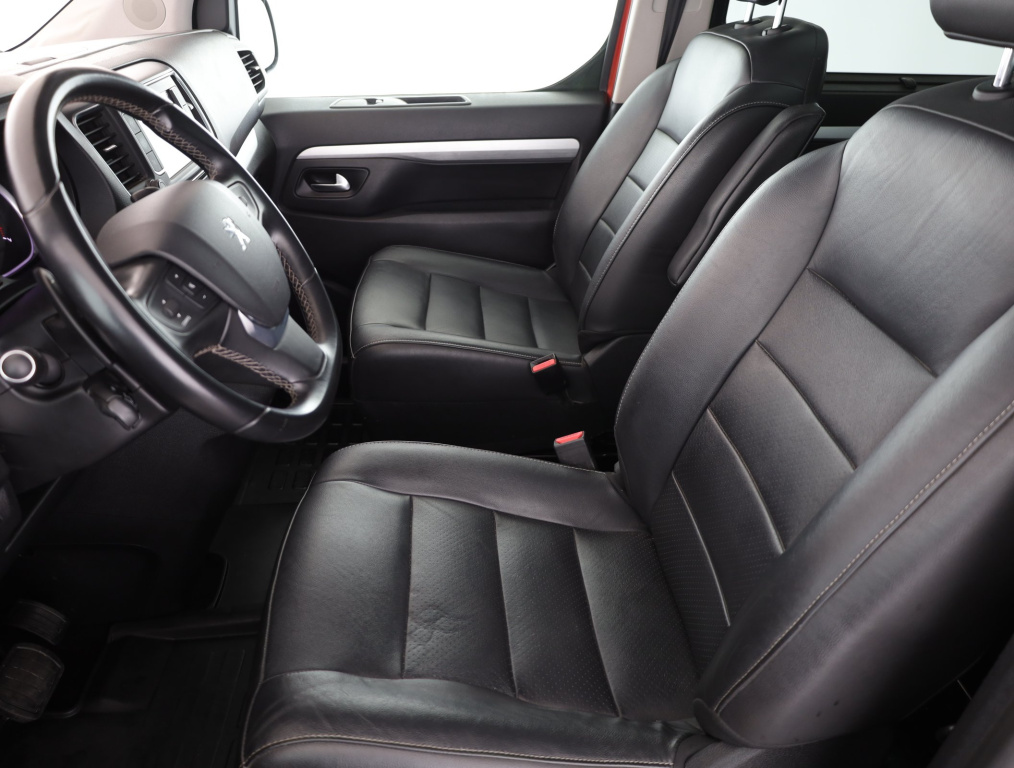 Peugeot Traveller