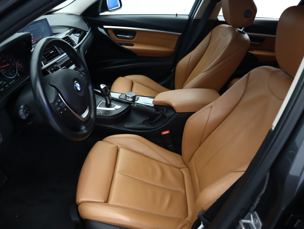 BMW 3