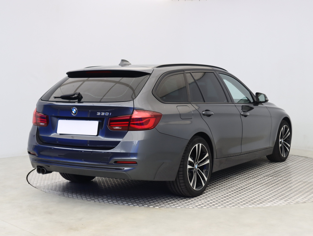 BMW 3