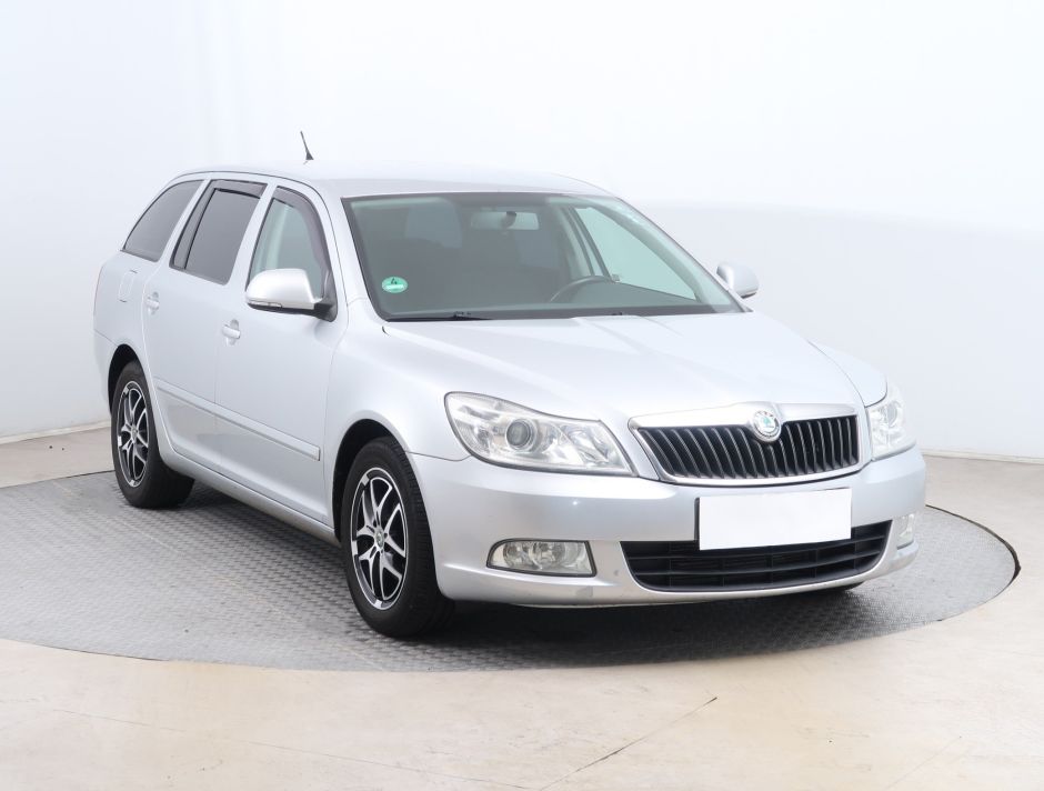 Skoda Octavia - 2012