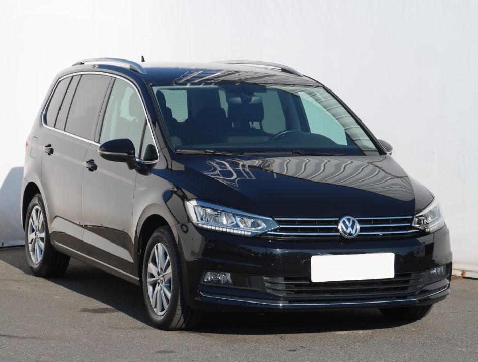 Volkswagen Touran - 2020