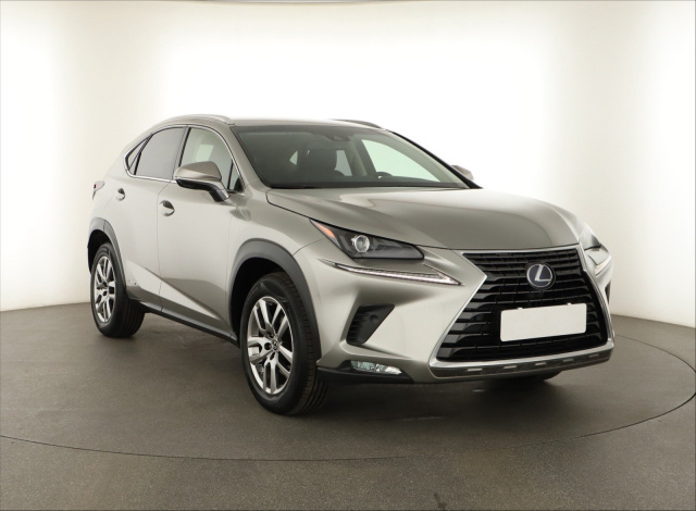 Lexus NX 2019