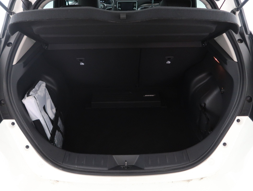 Nissan Leaf, 2020