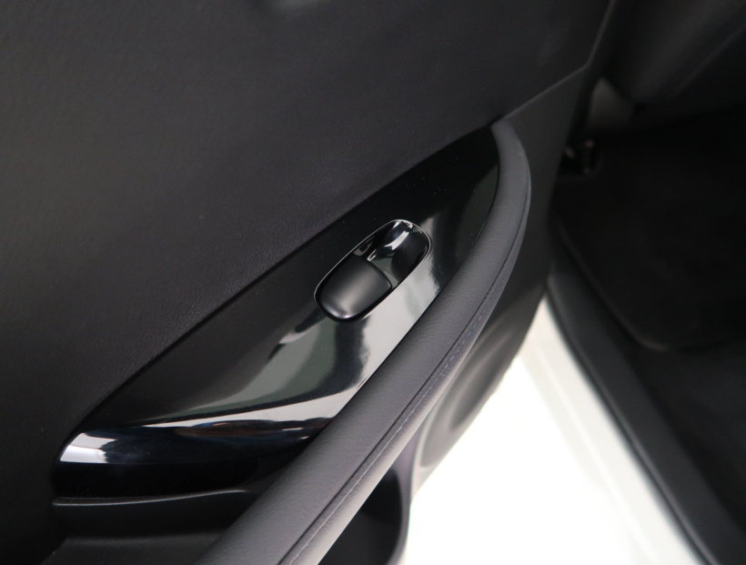 Nissan Leaf, 2020