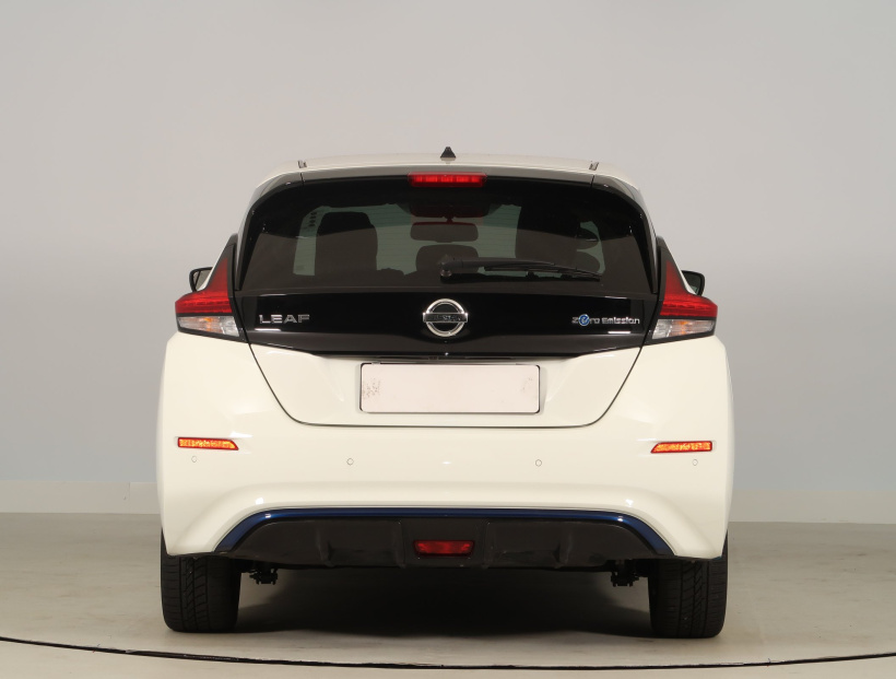 Nissan Leaf, 2020