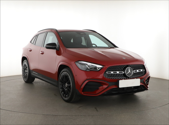 Mercedes-Benz GLA 220 4MATIC