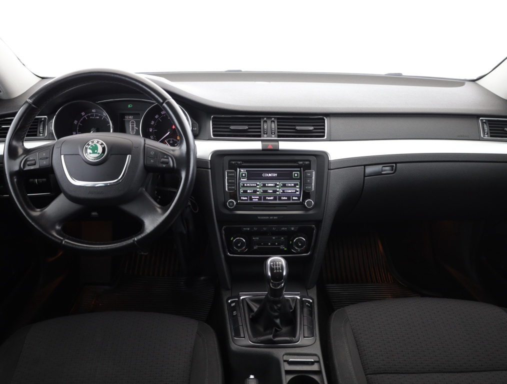 Škoda Superb