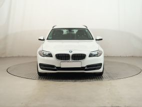BMW 5 - 2016