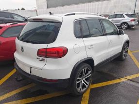 Volkswagen Tiguan - 2016