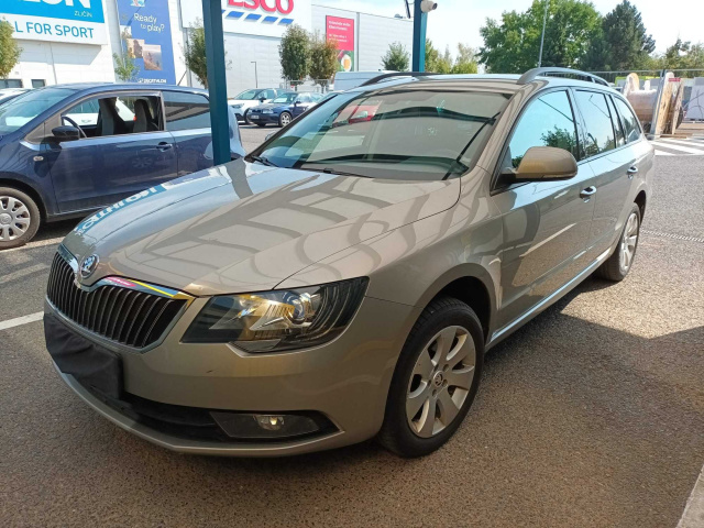 Škoda Superb 2014