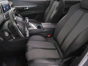 Peugeot 5008 - 2019
