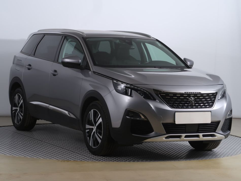 Peugeot 5008 - 2019