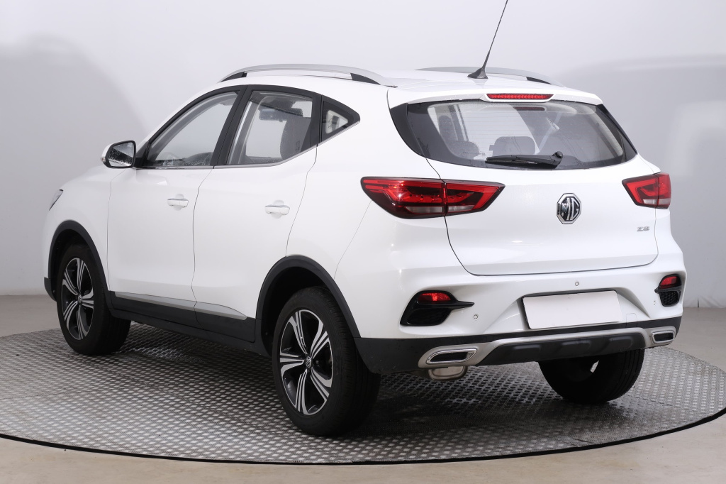 MG ZS SUV