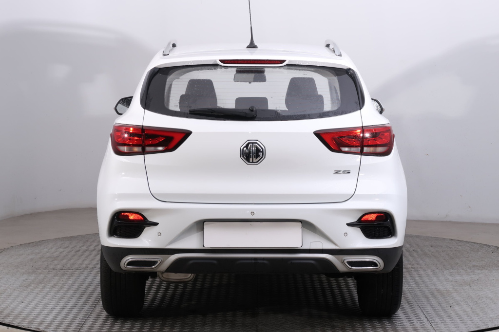 MG ZS SUV