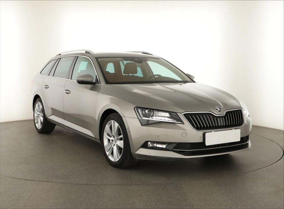Skoda Superb - 2015