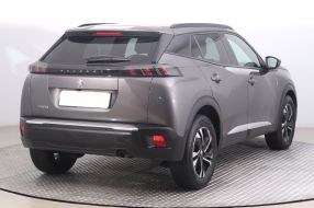 Peugeot 2008 - 2023