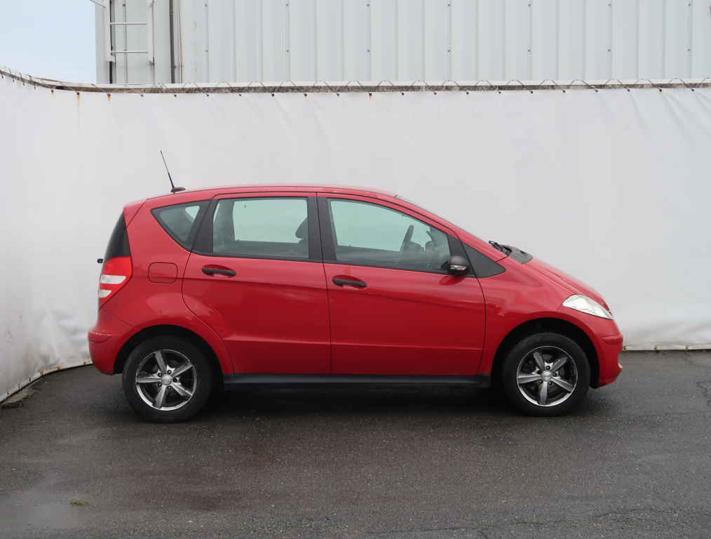 Mercedes-Benz A