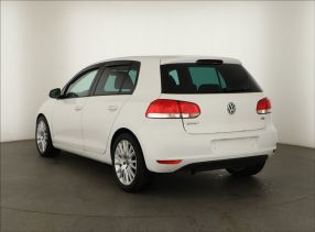 Volkswagen Golf - 2013