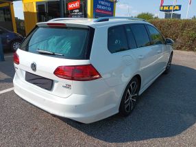 Volkswagen Golf - 2015