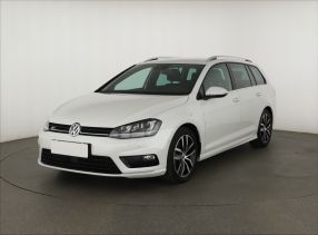 Volkswagen Golf - 2015