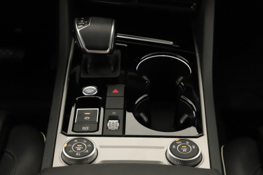 Volkswagen Touareg - 2022