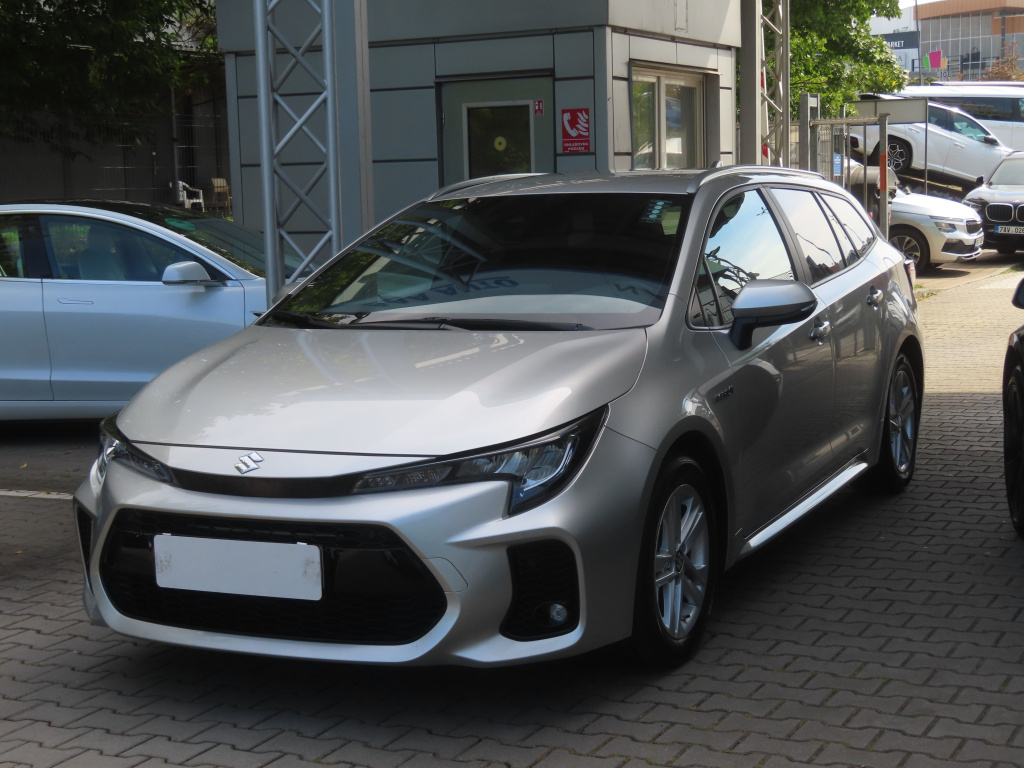 Suzuki Swace